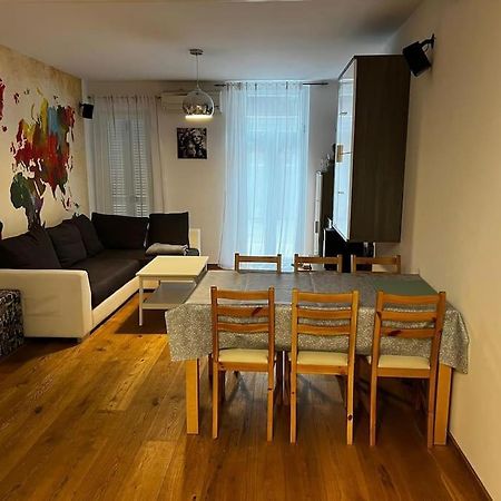 Porec, Tolle 3 Zi-Whg, Sehr Zentral, Top Zustand! Mit Internet Und W-Lan! Dış mekan fotoğraf