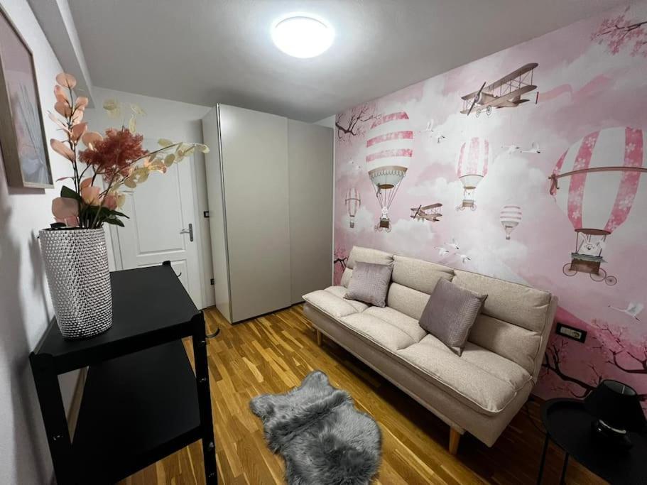 Porec, Tolle 3 Zi-Whg, Sehr Zentral, Top Zustand! Mit Internet Und W-Lan! Dış mekan fotoğraf