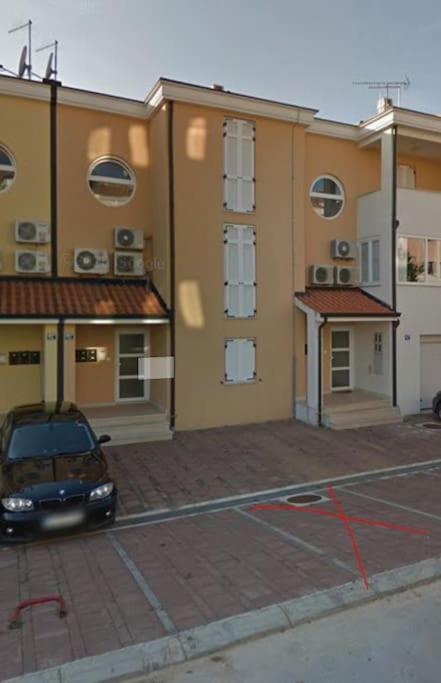 Porec, Tolle 3 Zi-Whg, Sehr Zentral, Top Zustand! Mit Internet Und W-Lan! Dış mekan fotoğraf