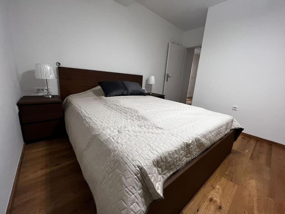 Porec, Tolle 3 Zi-Whg, Sehr Zentral, Top Zustand! Mit Internet Und W-Lan! Dış mekan fotoğraf
